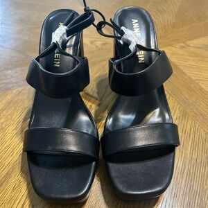 NEW ANNE KLEIN Womens ZAYA Open Toe Black Platform Sandals SZ 9 1/2